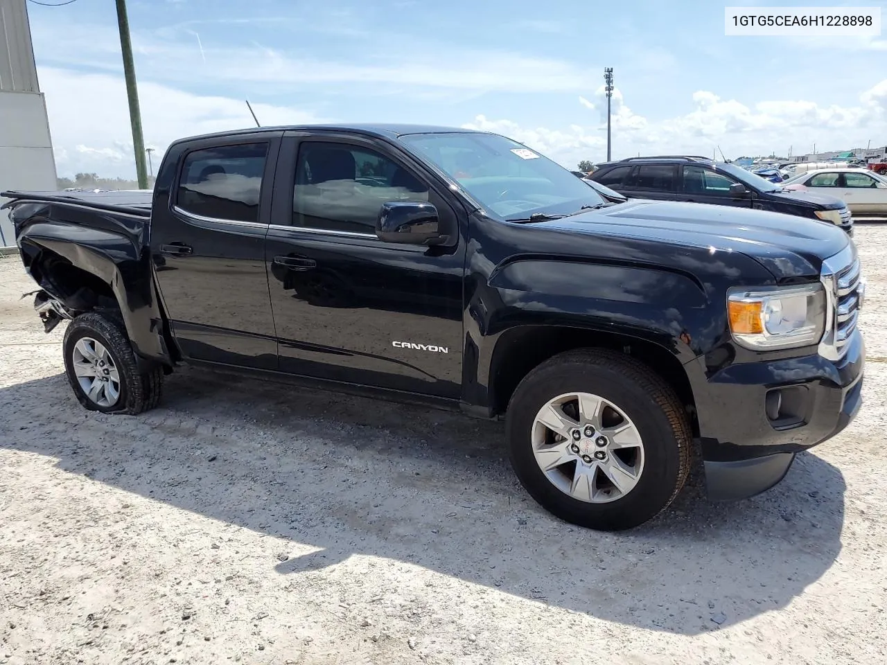 1GTG5CEA6H1228898 2017 GMC Canyon Sle