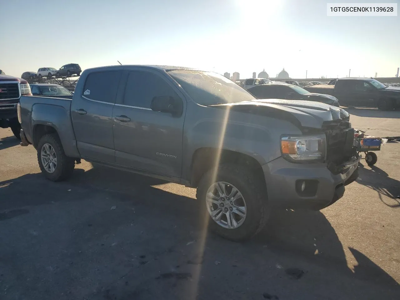 1GTG5CEN0K1139628 2019 GMC Canyon Sle