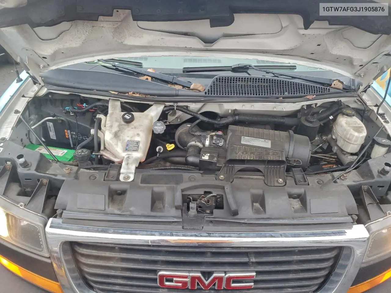 1GTW7AFG3J1905876 2018 GMC Savana G2500