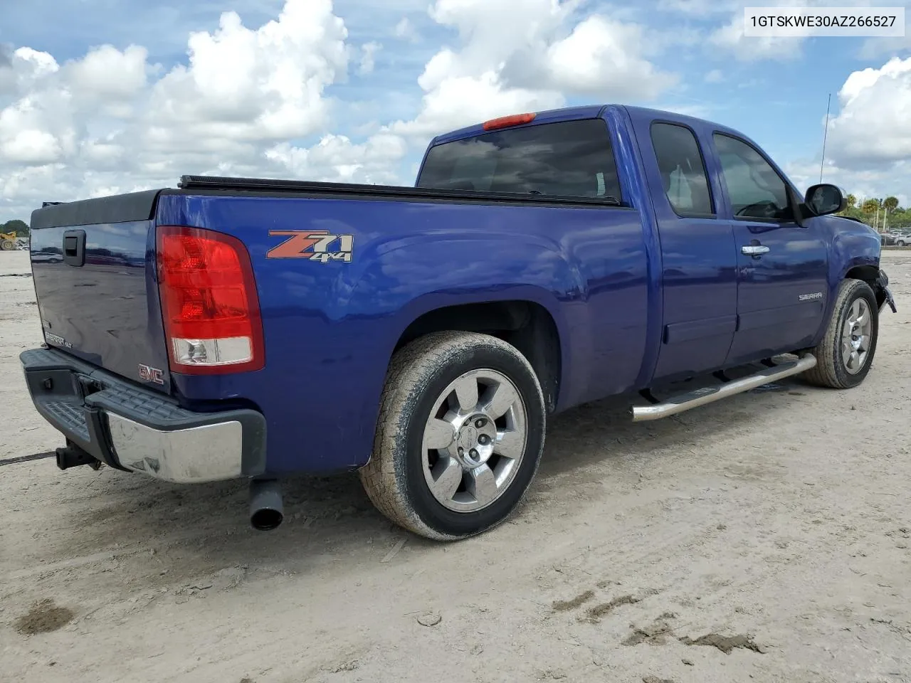 1GTSKWE30AZ266527 2010 GMC Sierra K1500 Slt