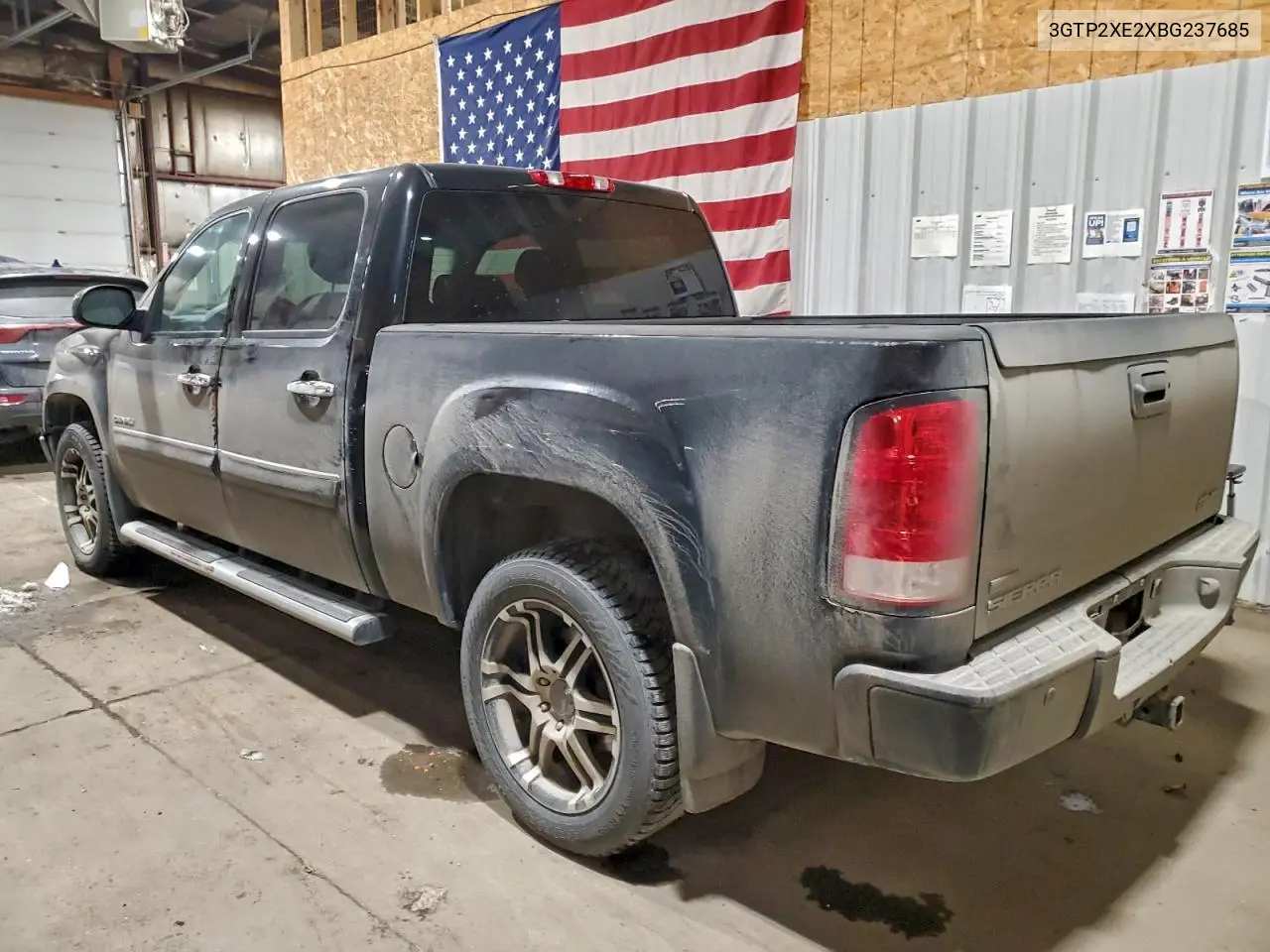 3GTP2XE2XBG237685 2011 GMC Sierra K1500 Denali