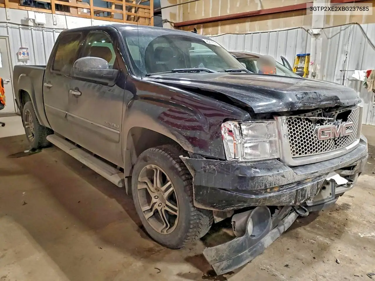 3GTP2XE2XBG237685 2011 GMC Sierra K1500 Denali