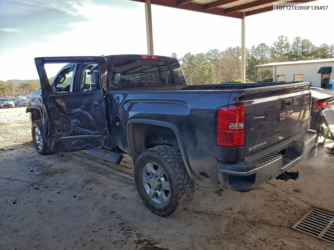 1GT12TEG9GF135457 2016 GMC Sierra K2500 Slt