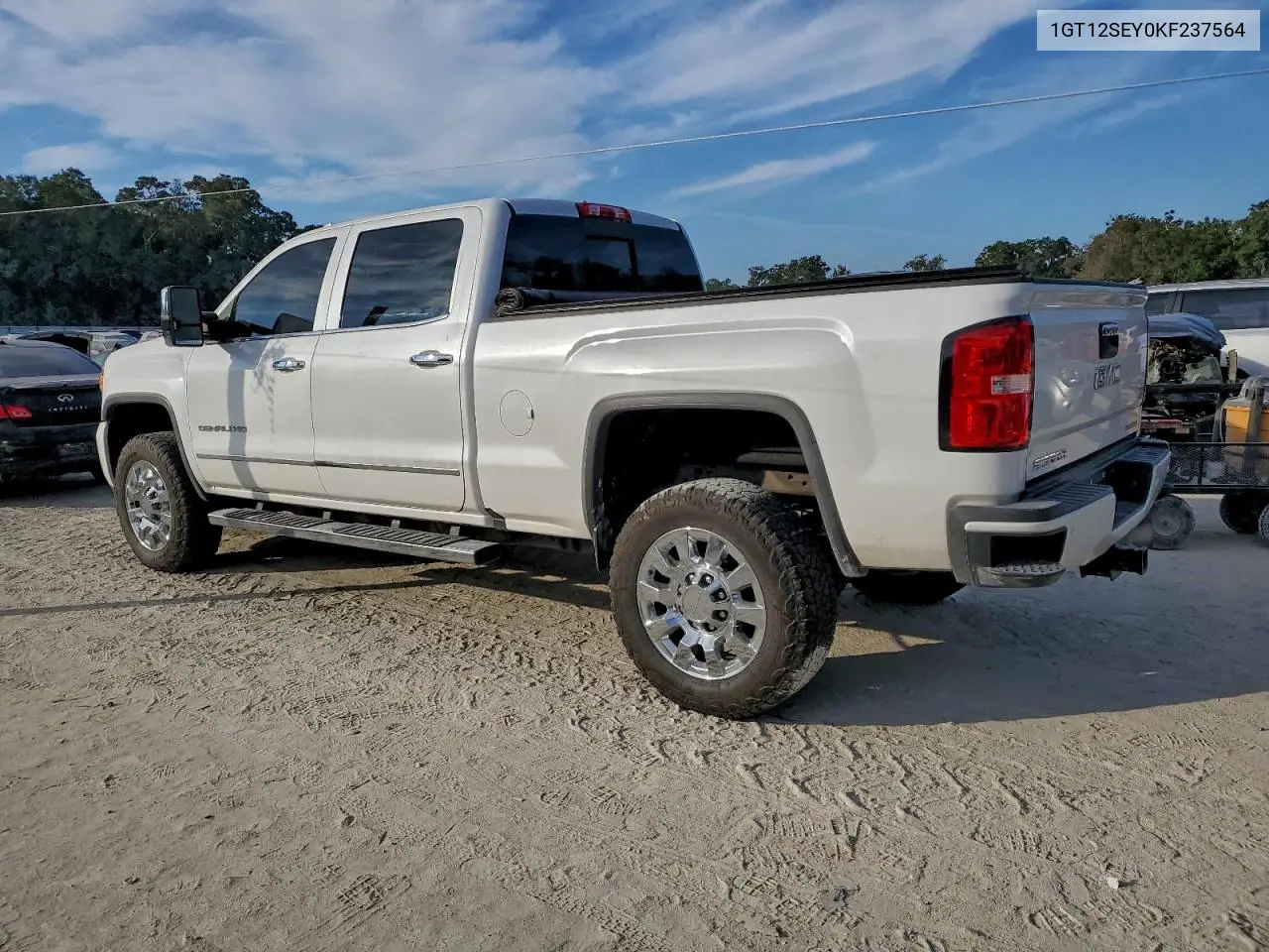 1GT12SEY0KF237564 2019 GMC Sierra K2500 Denali