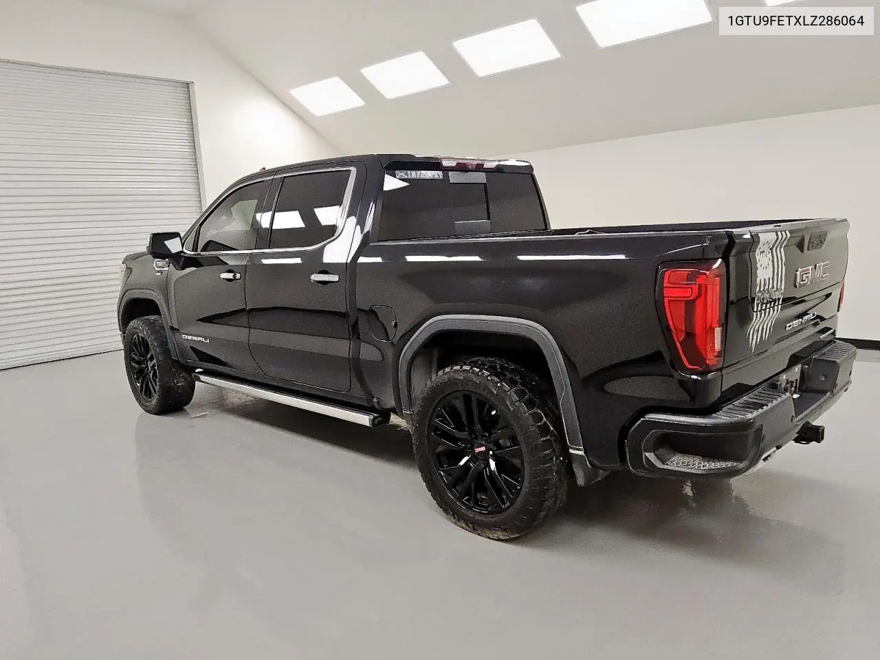 1GTU9FETXLZ286064 2020 GMC Sierra K1500 Denali
