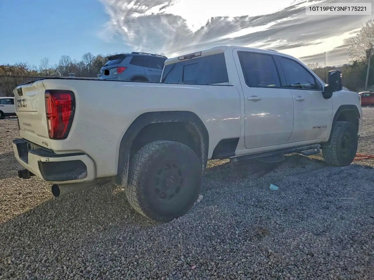 1GT19PEY3NF175221 2022 GMC Sierra K2500 At4