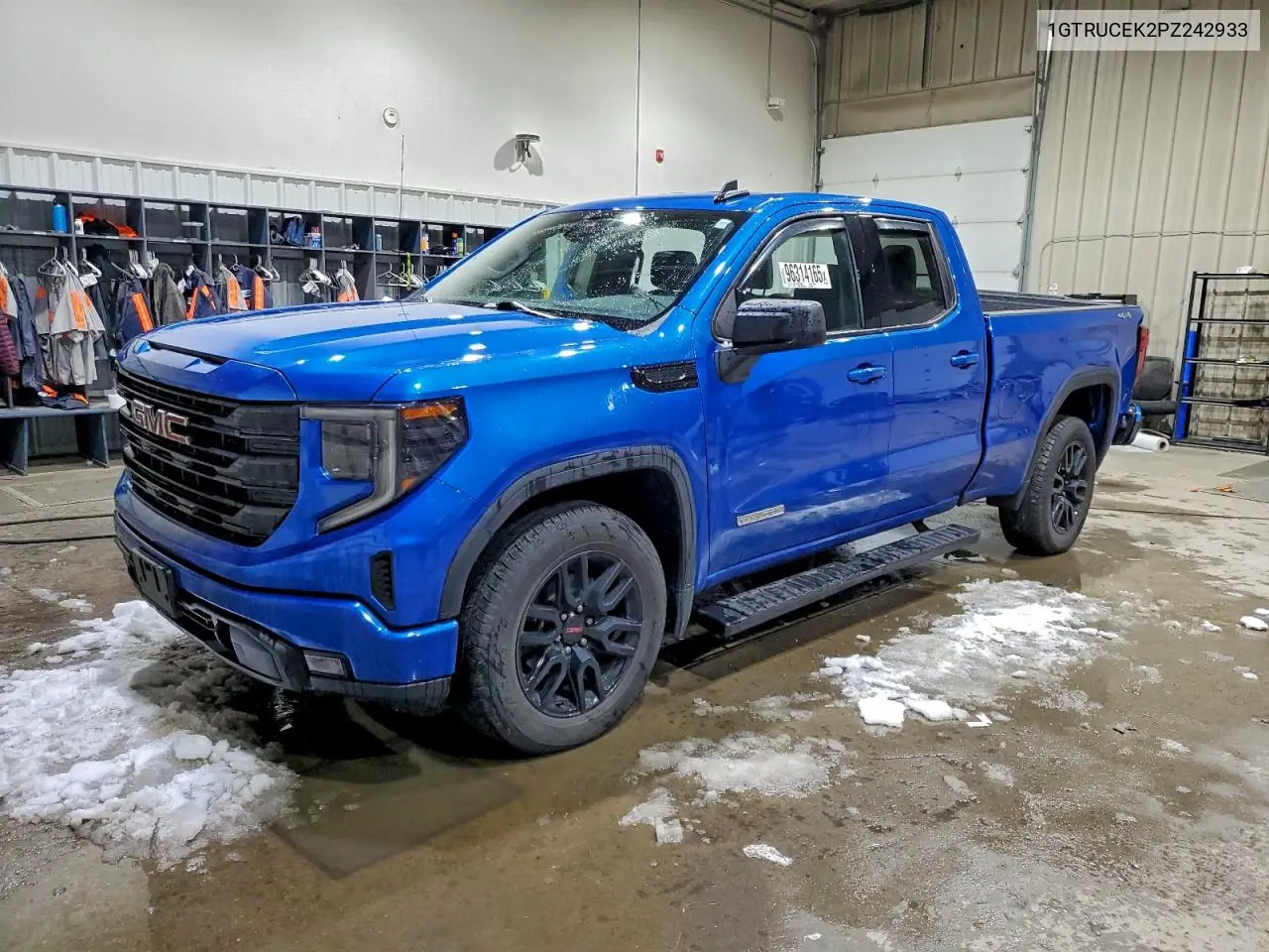 1GTRUCEK2PZ242933 2023 GMC Sierra K1500 Elevation