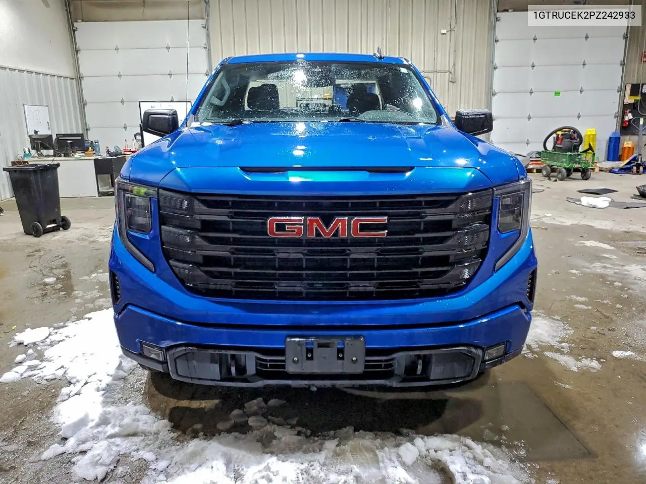 1GTRUCEK2PZ242933 2023 GMC Sierra K1500 Elevation