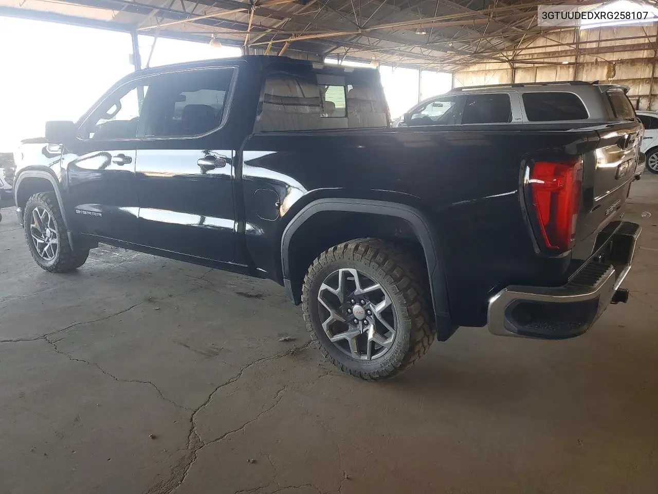 3GTUUDEDXRG258107 2024 GMC Sierra K1500 Slt