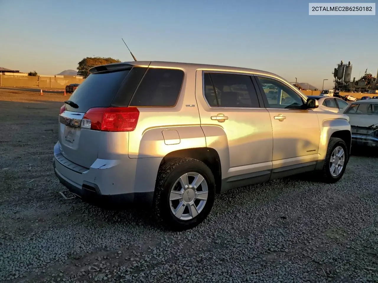 2CTALMEC2B6250182 2011 GMC Terrain Sle