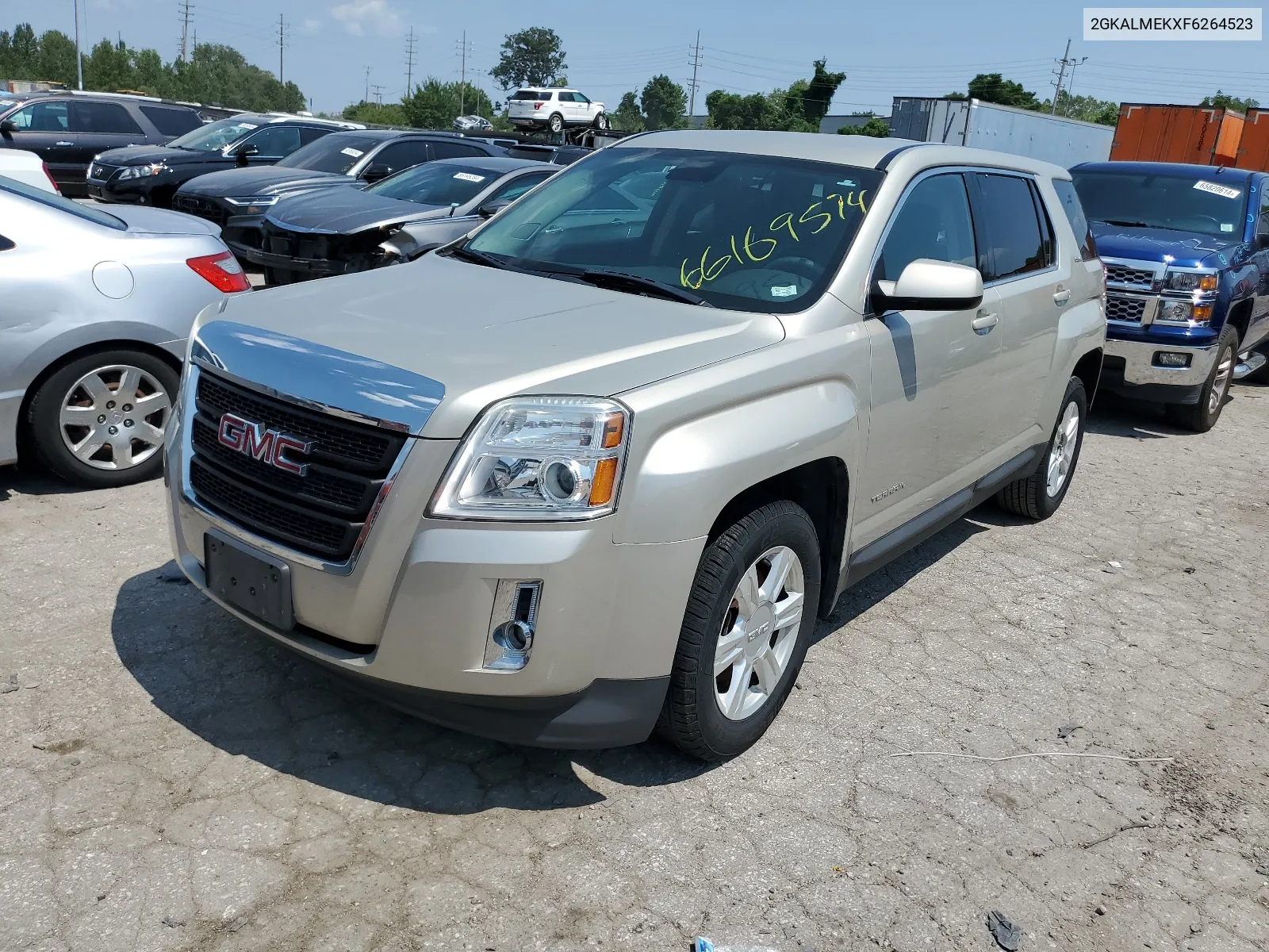 2GKALMEKXF6264523 2015 GMC Terrain Sle