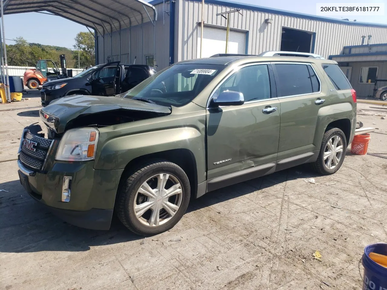 2GKFLTE38F6181777 2015 GMC Terrain Slt