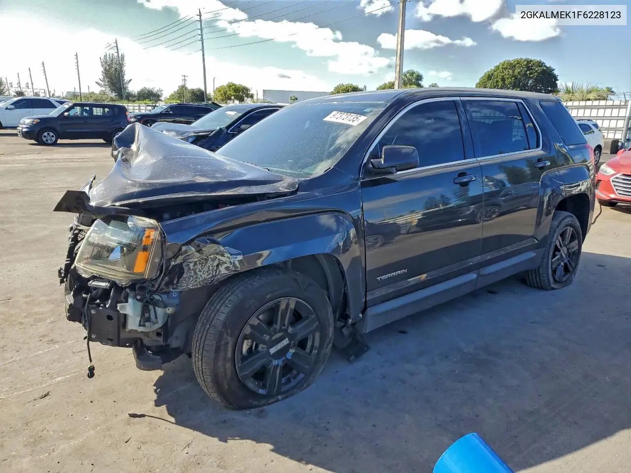 2GKALMEK1F6228123 2015 GMC Terrain Sle