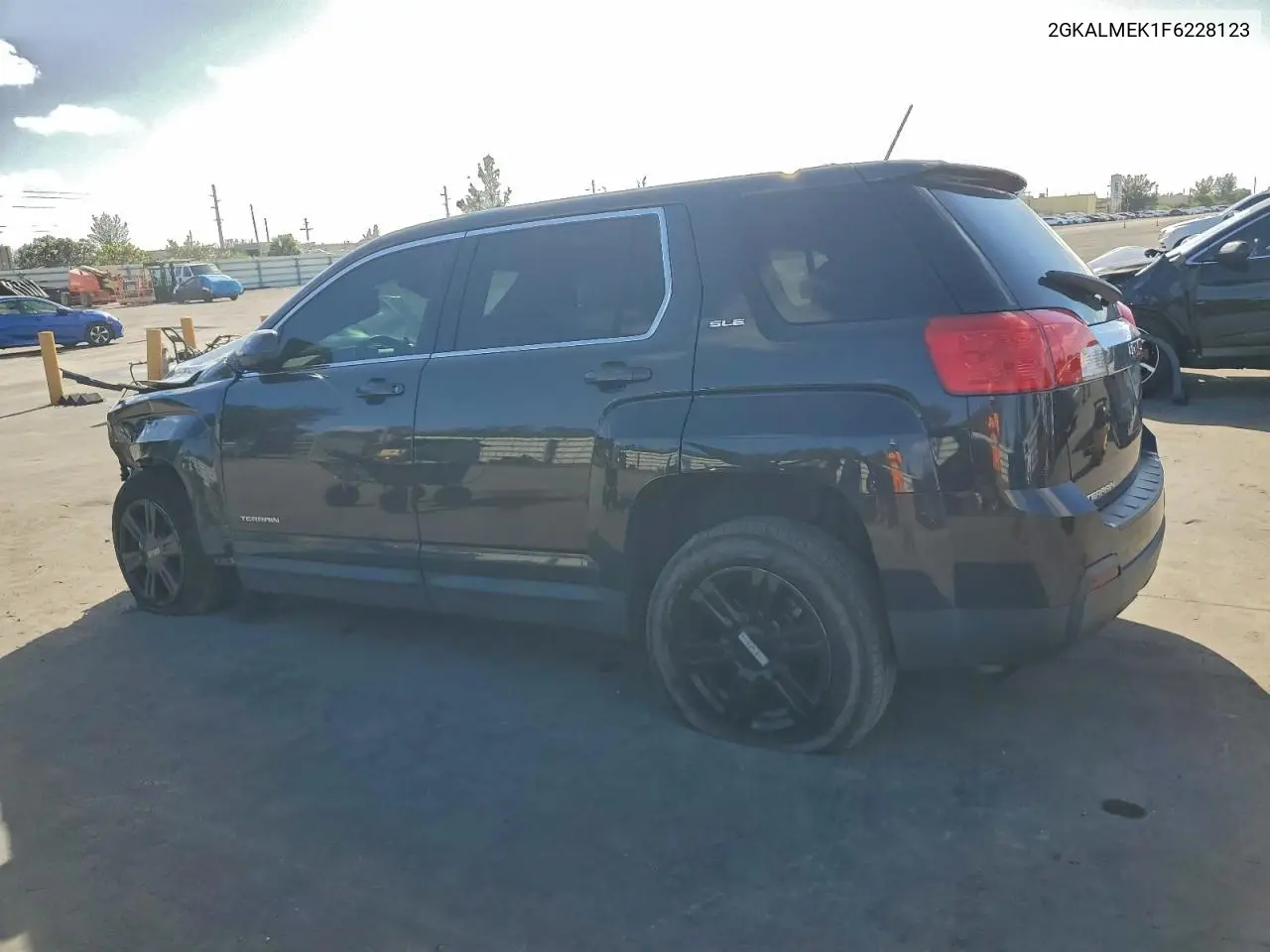 2GKALMEK1F6228123 2015 GMC Terrain Sle