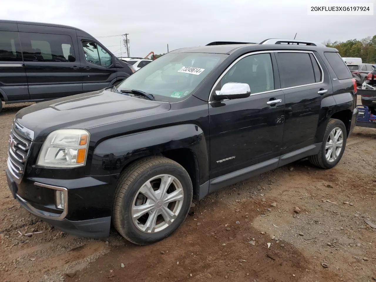 2GKFLUE3XG6197924 2016 GMC Terrain Slt