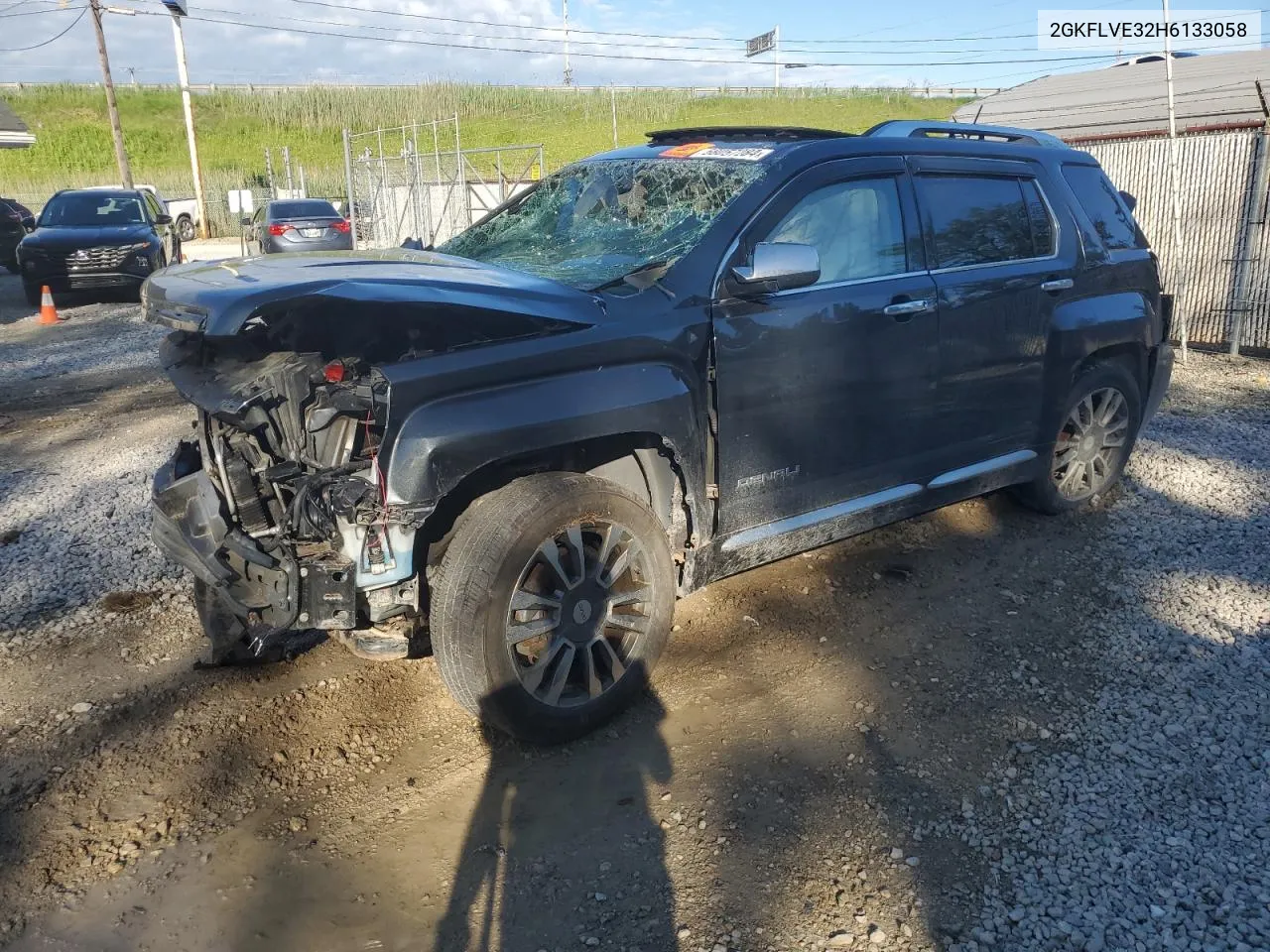 2GKFLVE32H6133058 2017 GMC Terrain Denali