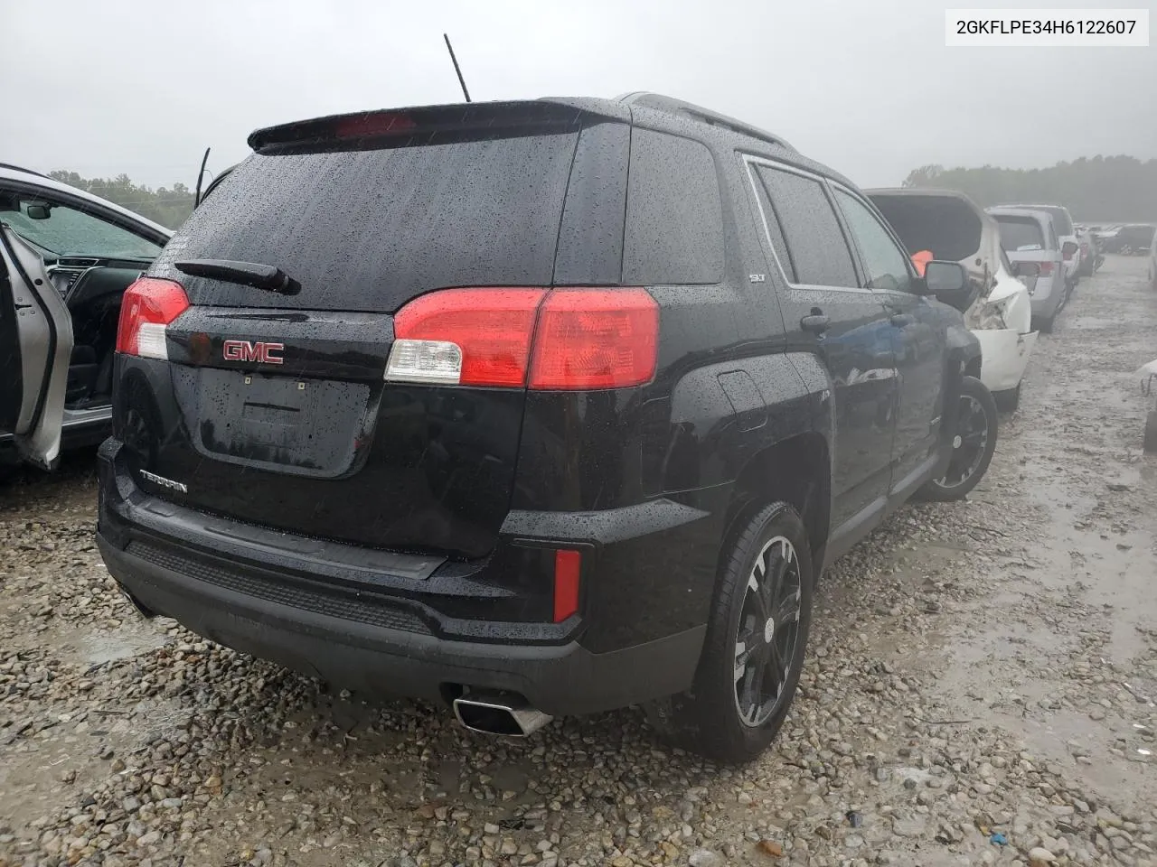 2GKFLPE34H6122607 2017 GMC Terrain Slt