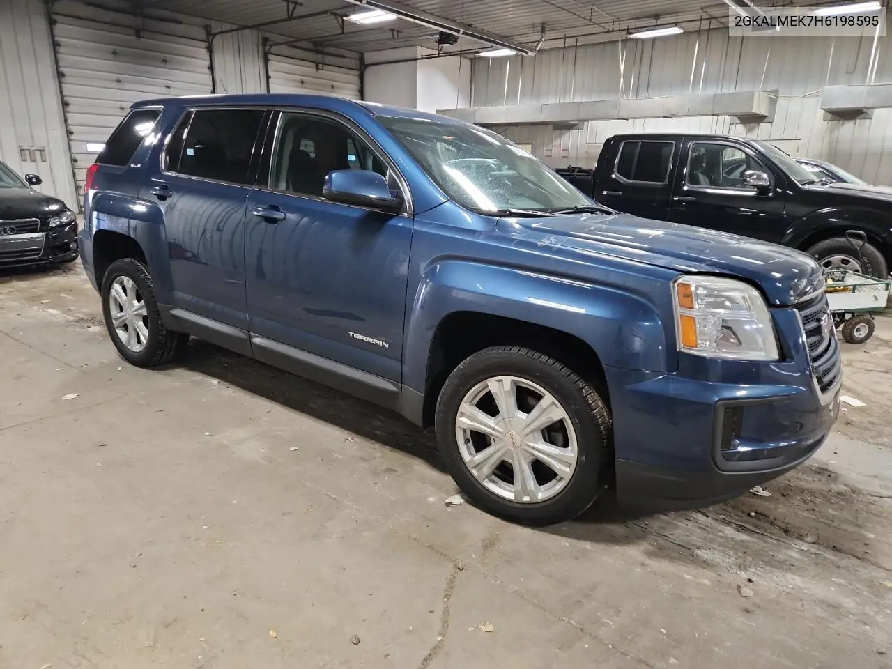 2GKALMEK7H6198595 2017 GMC Terrain Sle