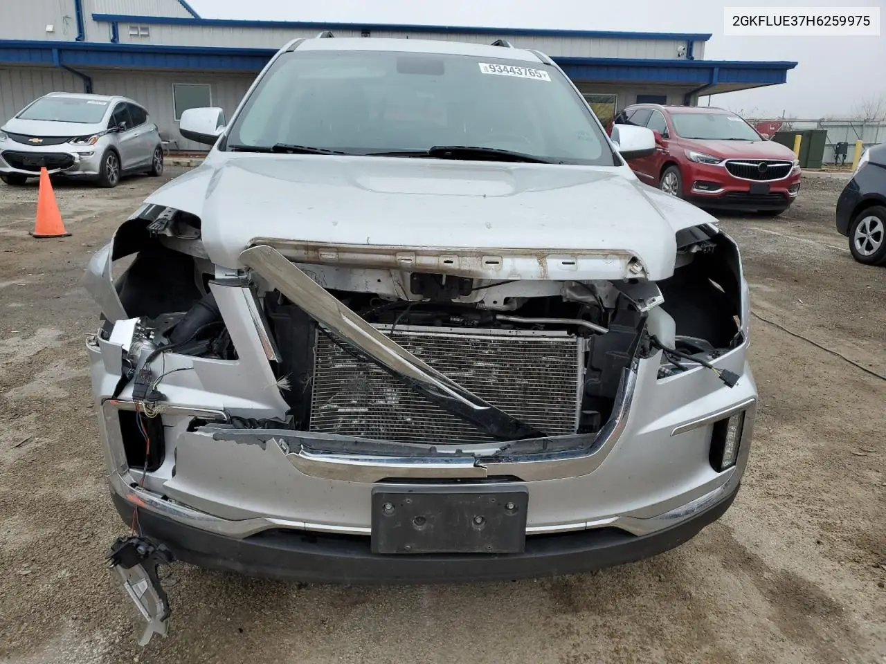 2GKFLUE37H6259975 2017 GMC Terrain Slt