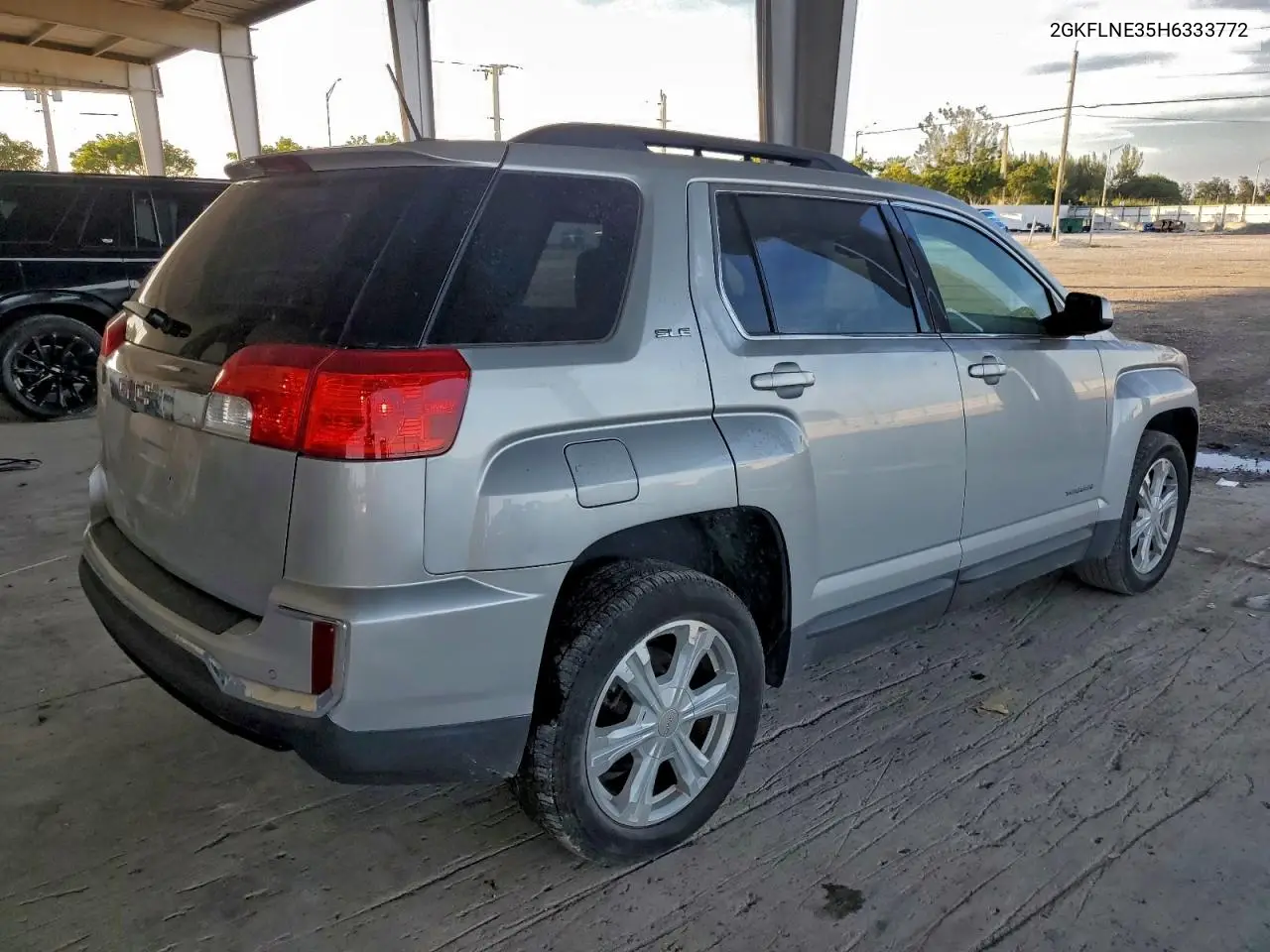 2GKFLNE35H6333772 2017 GMC Terrain Sle