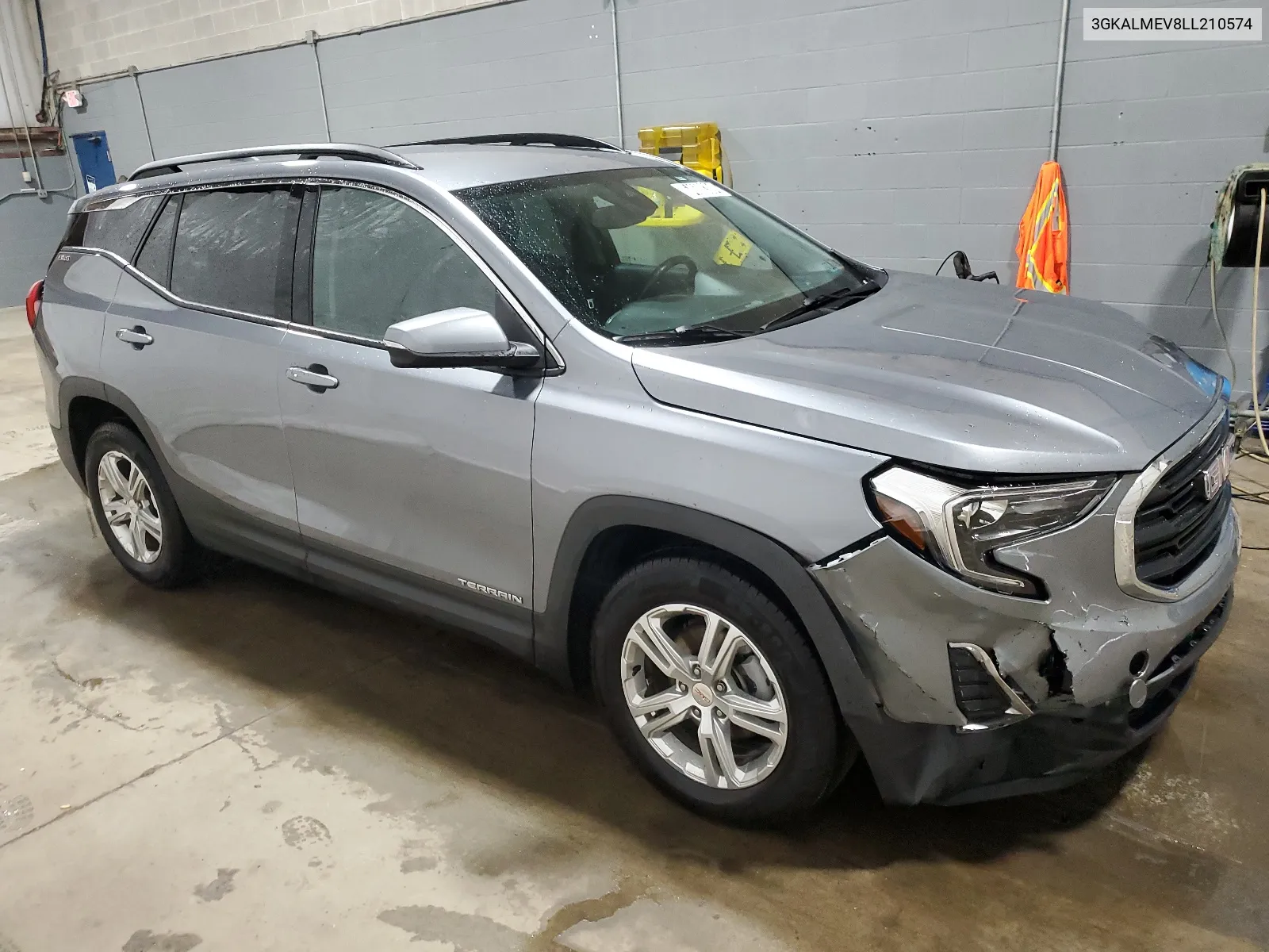 3GKALMEV8LL210574 2020 GMC Terrain Sle