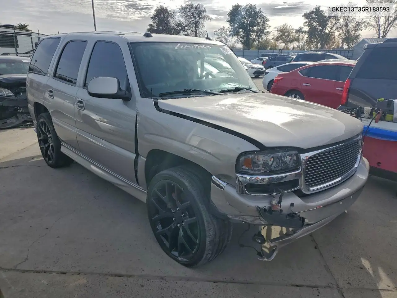 1GKEC13T35R188593 2005 GMC Yukon