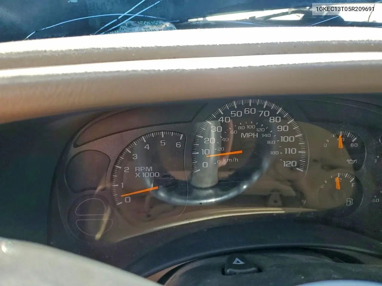 1GKEC13T05R209691 2005 GMC Yukon