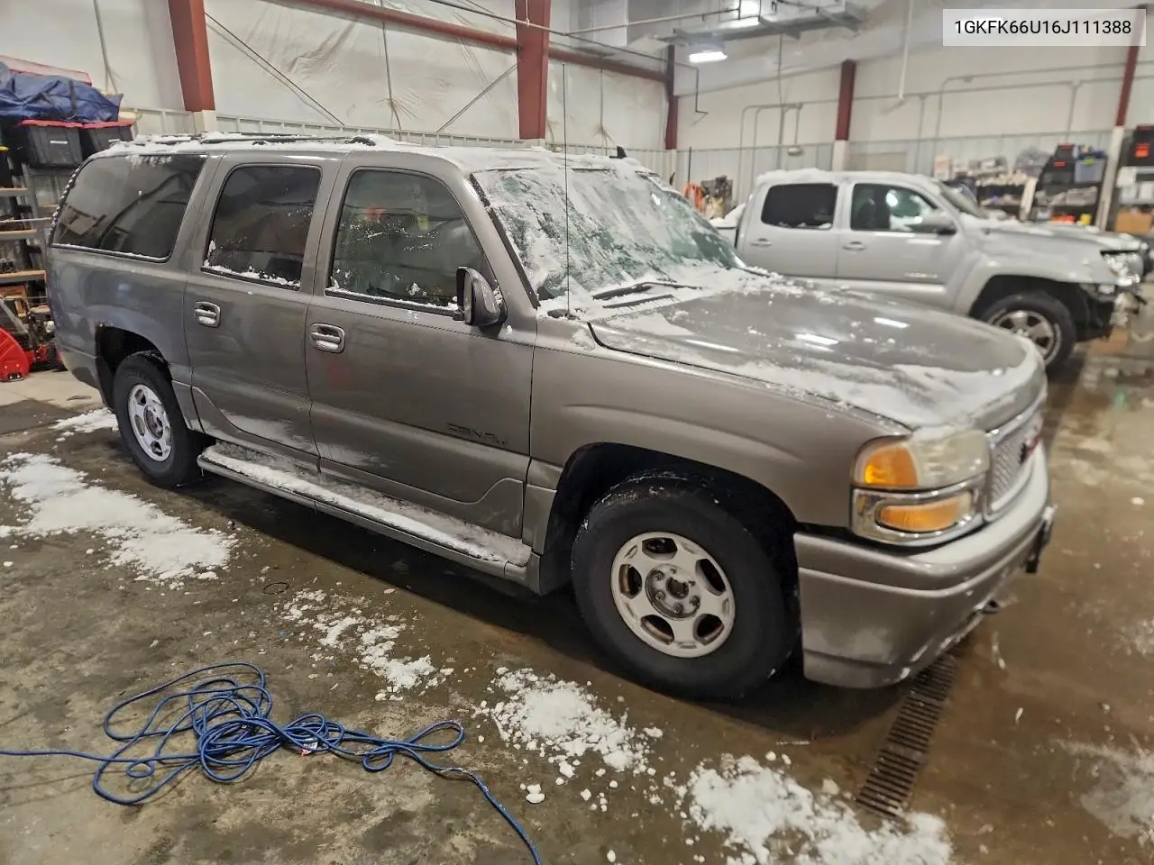 1GKFK66U16J111388 2006 GMC Yukon Xl Denali