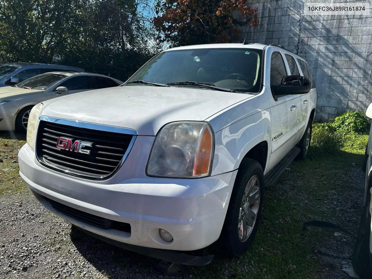1GKFC36J89R161874 2009 GMC Yukon Xl C1500 Slt