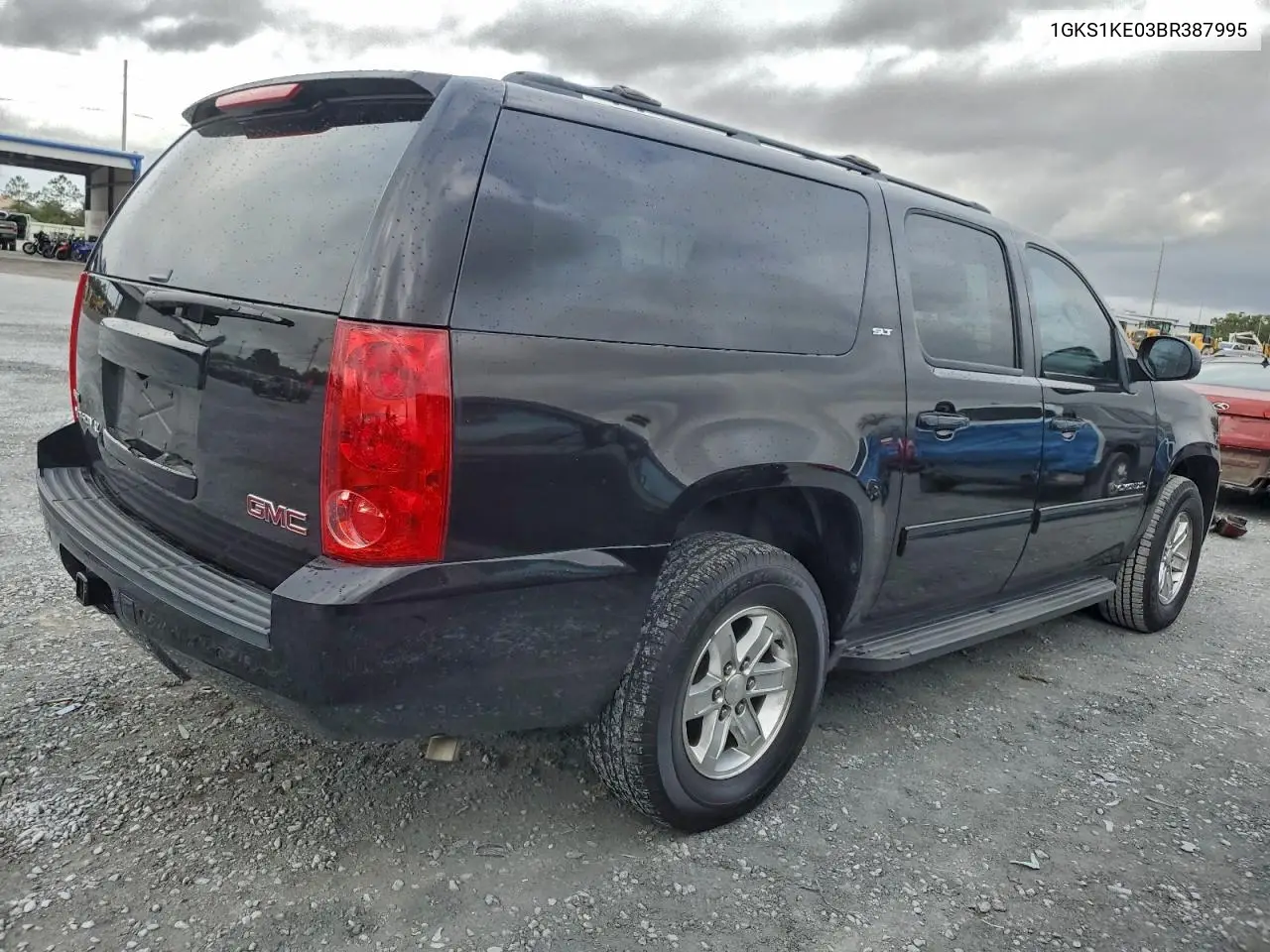 1GKS1KE03BR387995 2011 GMC Yukon Xl C1500 Slt