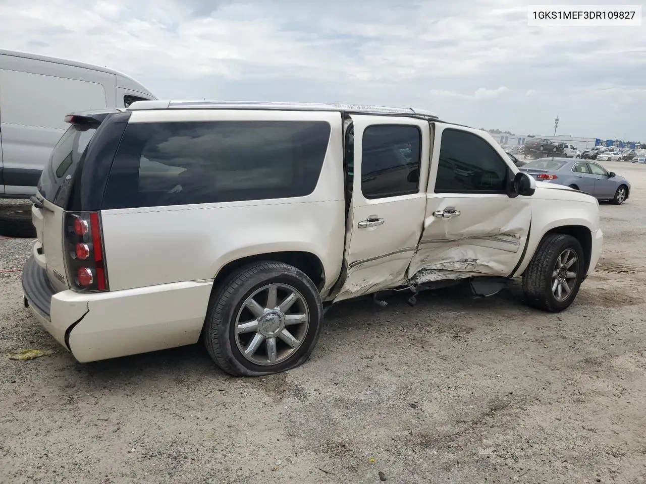 1GKS1MEF3DR109827 2013 GMC Yukon Xl Denali