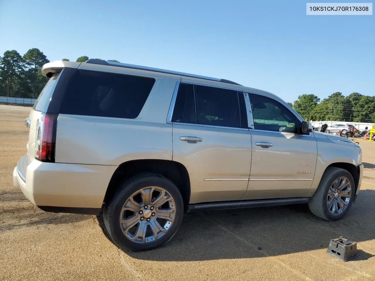 1GKS1CKJ7GR176308 2016 GMC Yukon Denali