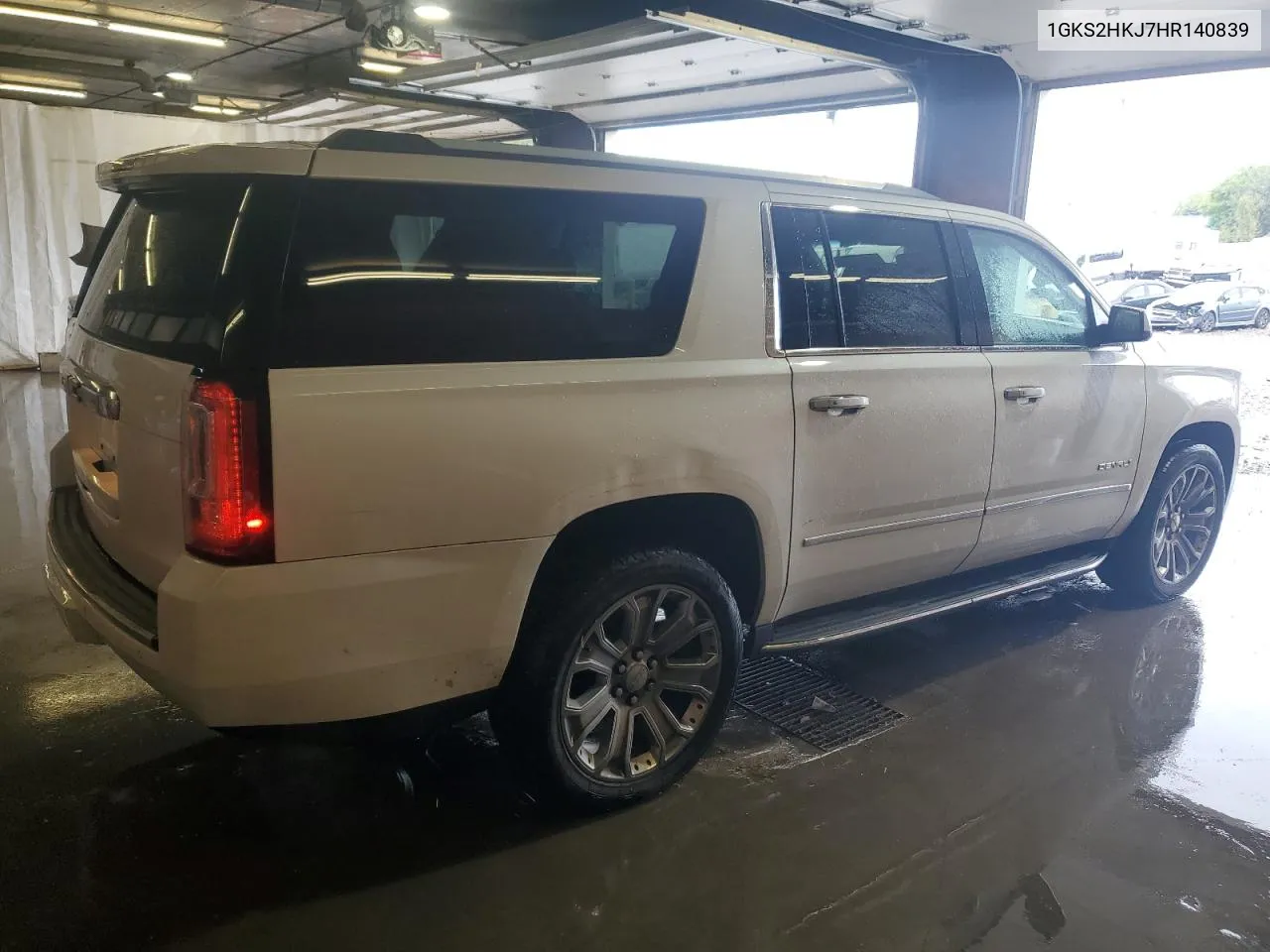 1GKS2HKJ7HR140839 2017 GMC Yukon Xl Denali