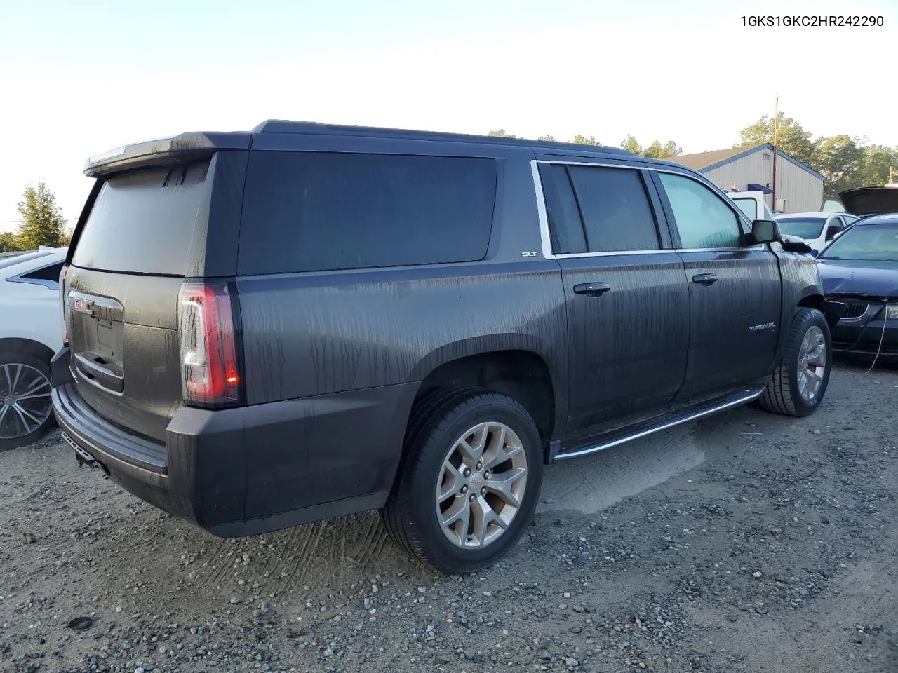 1GKS1GKC2HR242290 2017 GMC Yukon Xl C1500 Slt