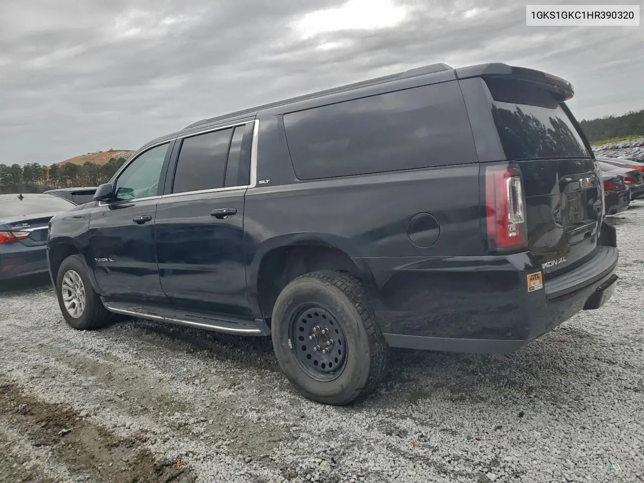 1GKS1GKC1HR390320 2017 GMC Yukon Xl C1500 Slt