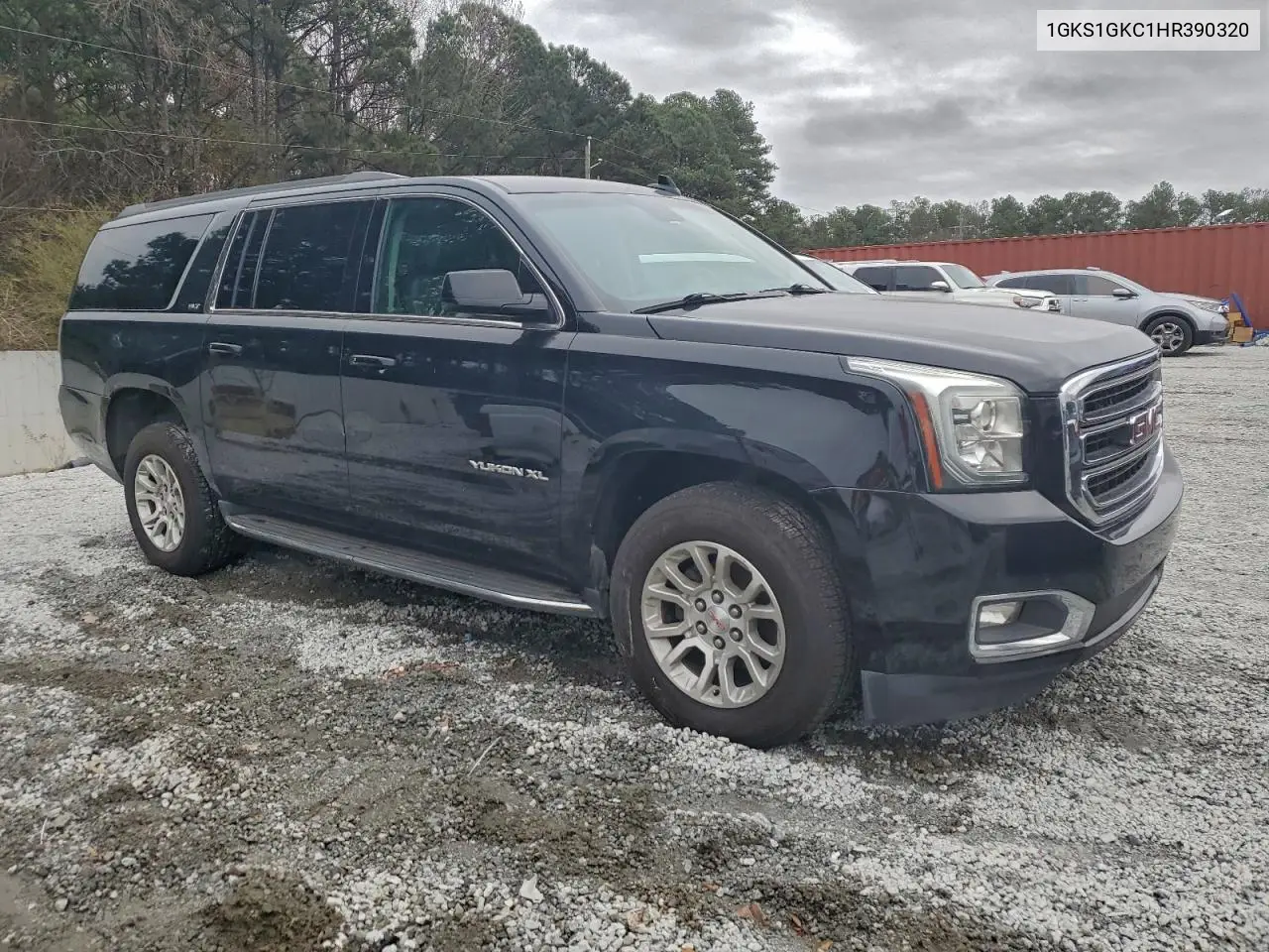 1GKS1GKC1HR390320 2017 GMC Yukon Xl C1500 Slt