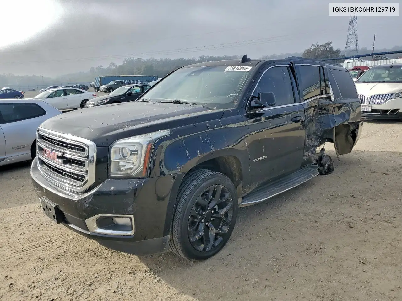 1GKS1BKC6HR129719 2017 GMC Yukon Slt