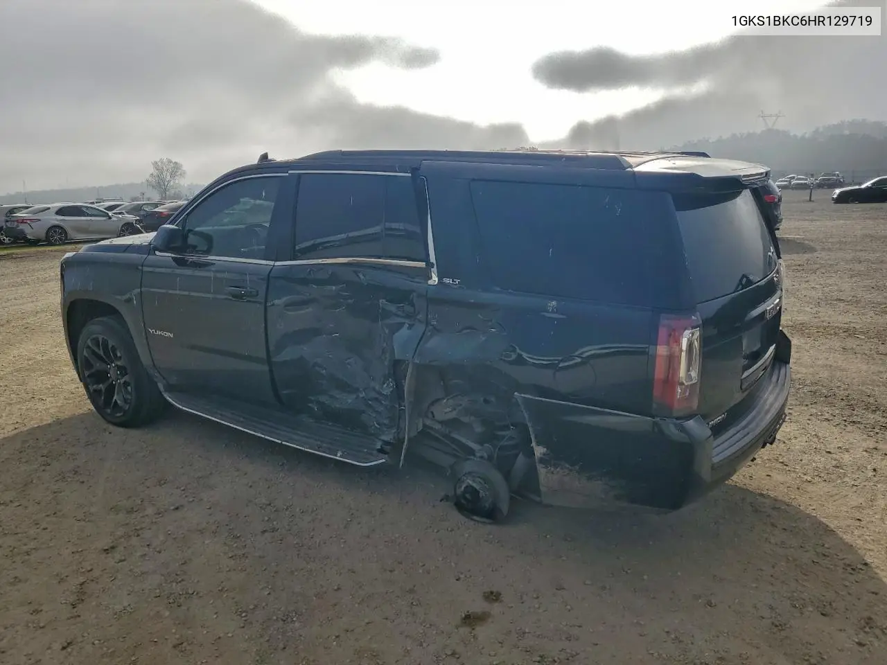 1GKS1BKC6HR129719 2017 GMC Yukon Slt