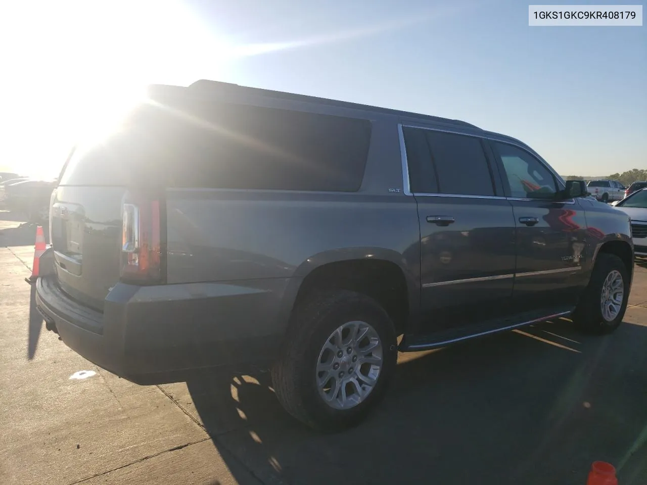 1GKS1GKC9KR408179 2019 GMC Yukon Xl C1500 Slt