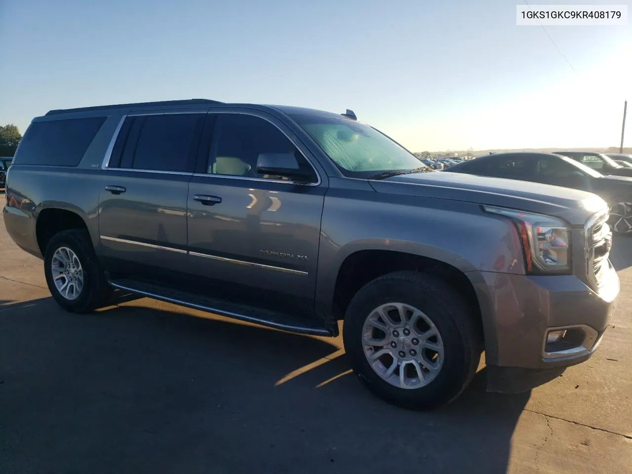 1GKS1GKC9KR408179 2019 GMC Yukon Xl C1500 Slt