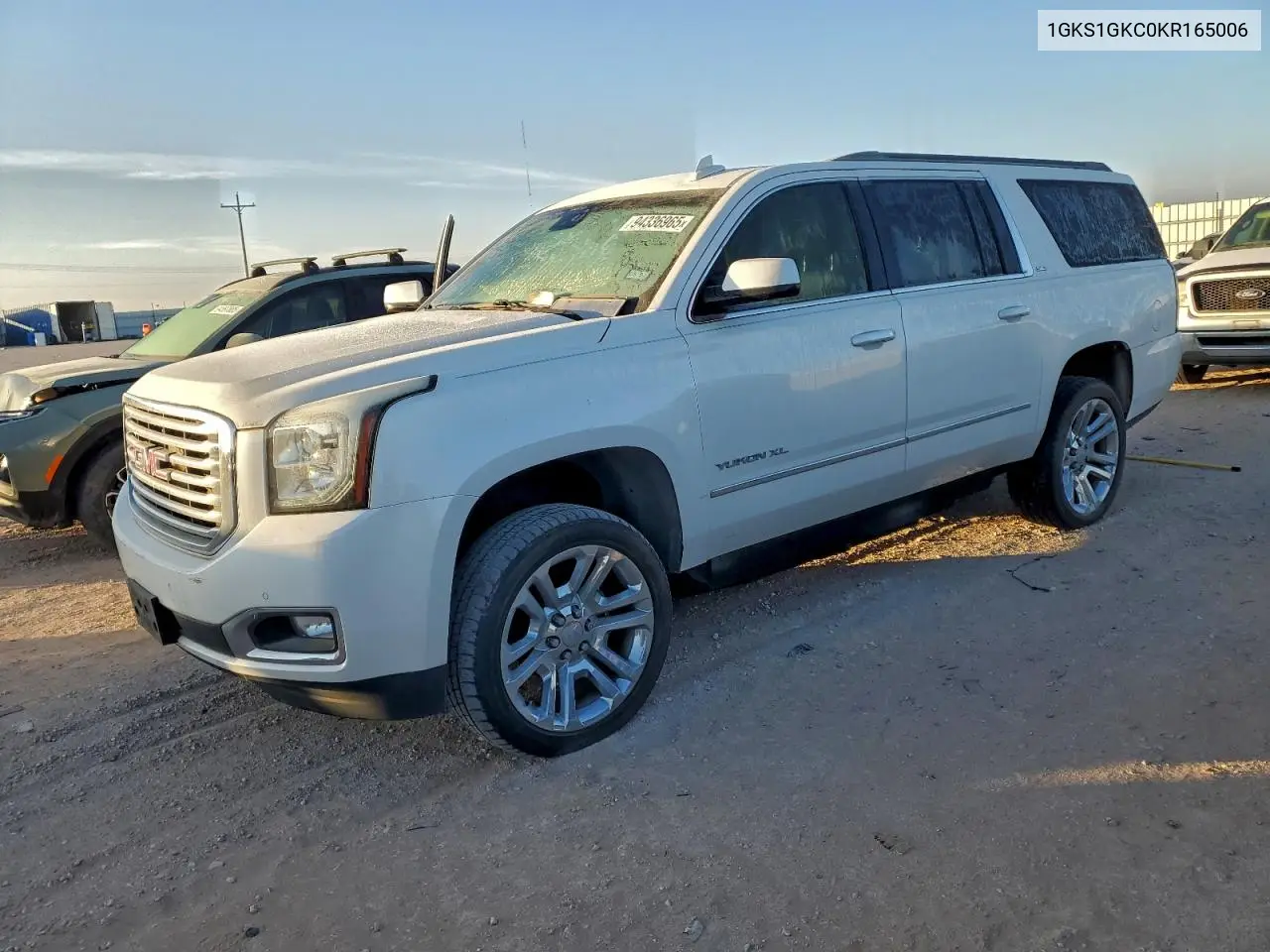1GKS1GKC0KR165006 2019 GMC Yukon Xl C1500 Slt
