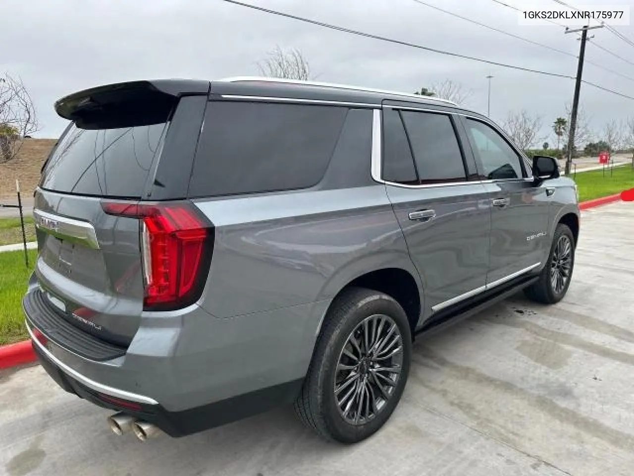 2022 GMC Yukon Denali VIN: 1GKS2DKLXNR175977 Lot: 43671655