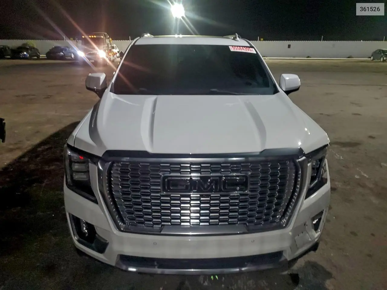 361526 2022 GMC Yukon Dena