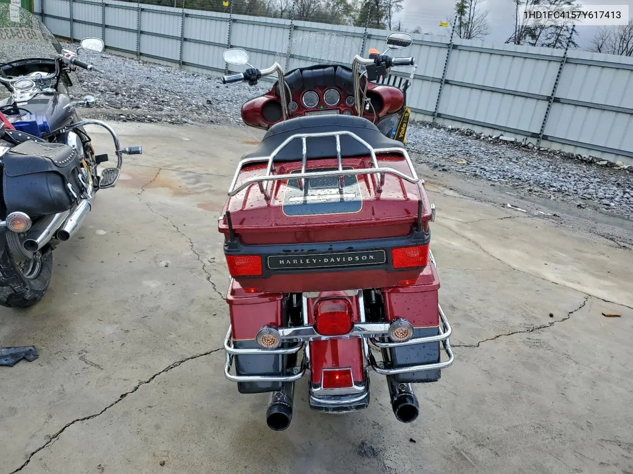 1HD1FC4157Y617413 2007 Harley-Davidson Flhtcui