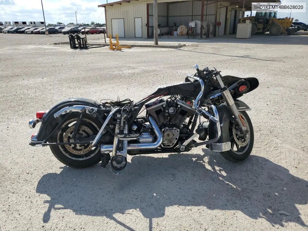 1HD1KEM14BB628020 2011 Harley-Davidson Flhtk