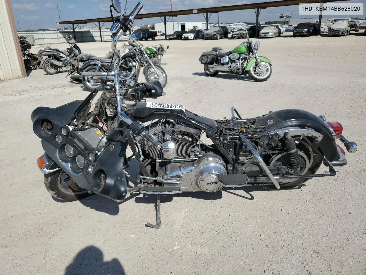 1HD1KEM14BB628020 2011 Harley-Davidson Flhtk