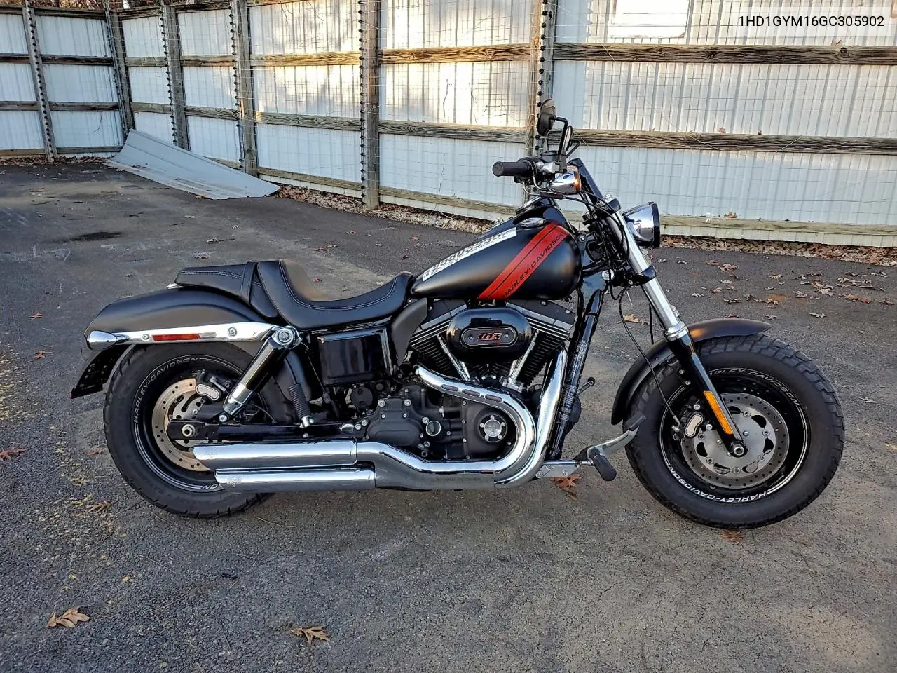 1HD1GYM16GC305902 2016 Harley-Davidson Fxdf Dyna Fat Bob