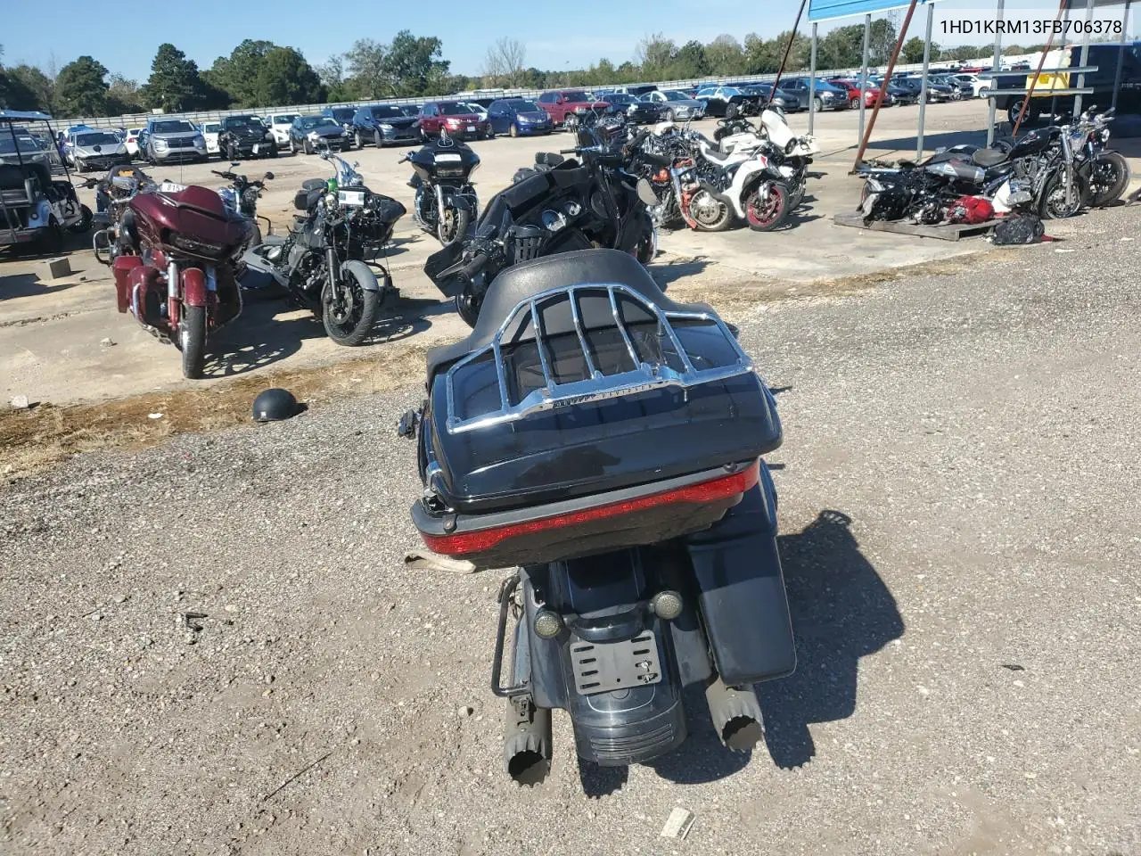 1HD1KRM13FB706378 2015 Harley-Davidson Flhxs Street Glide Special