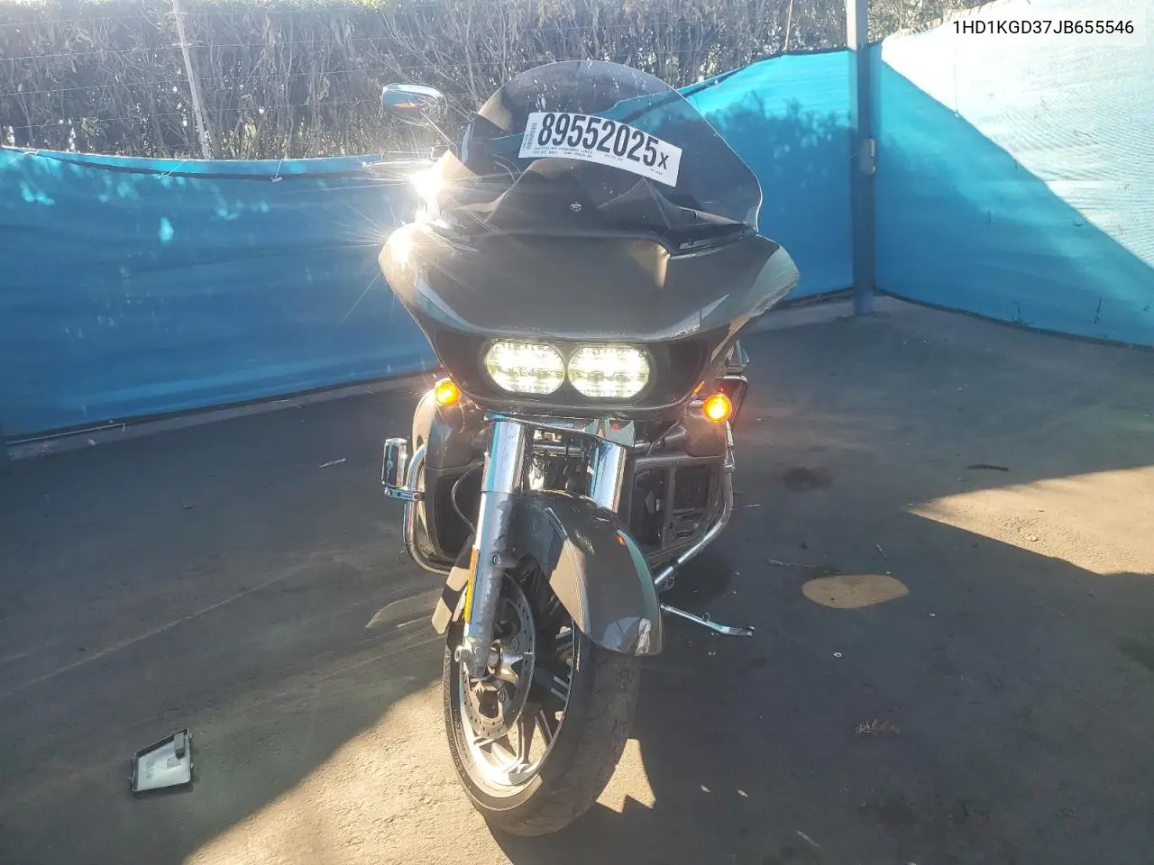 1HD1KGD37JB655546 2018 Harley-Davidson Fltru