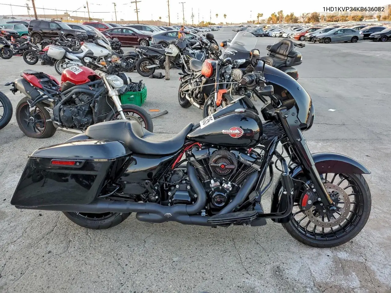 1HD1KVP34KB636082 2019 Harley-Davidson Flhrxs